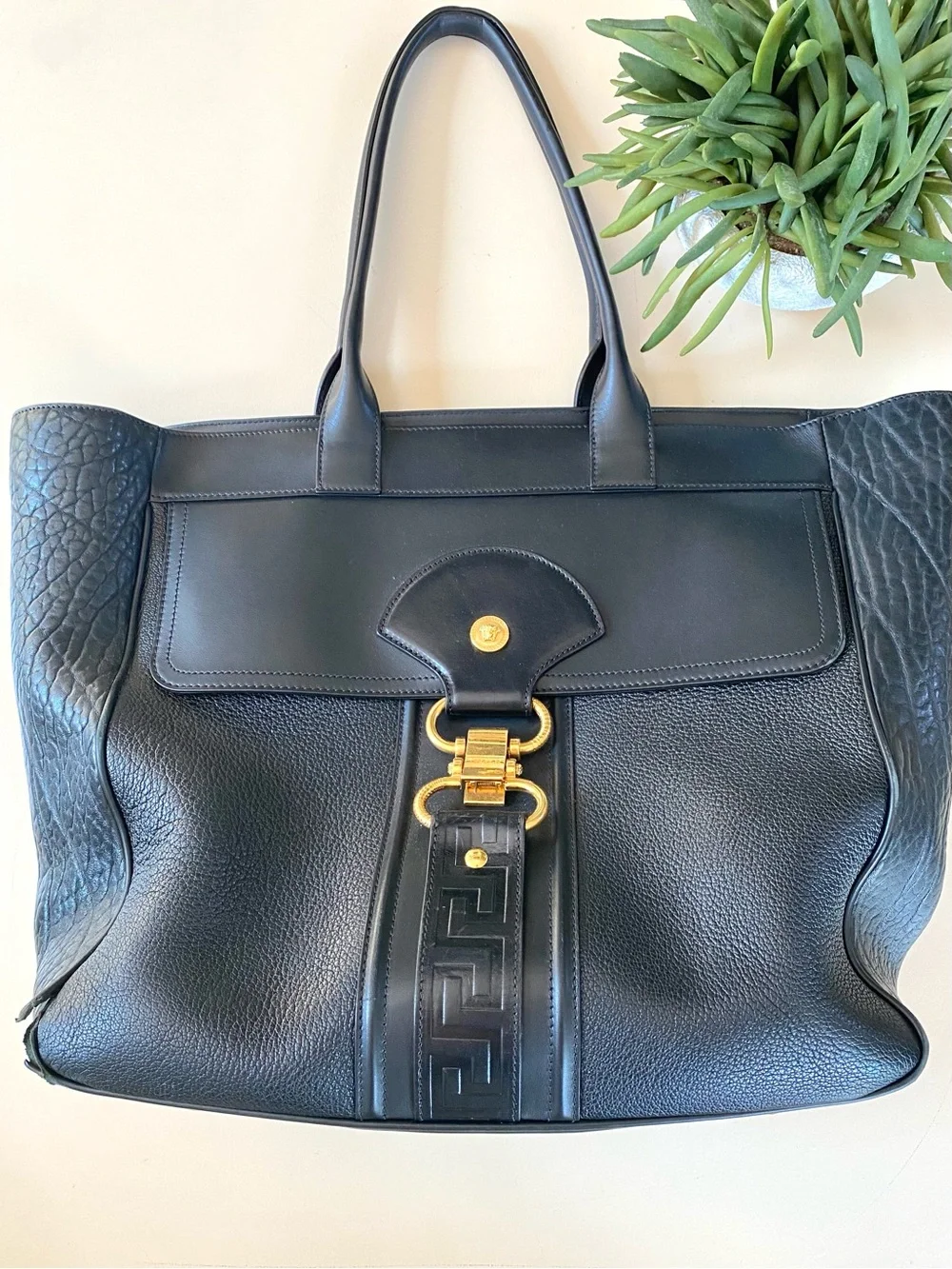 VERSACE - Large Damysus Tote Bag. Embossed Black Leather with Hold Hardwear